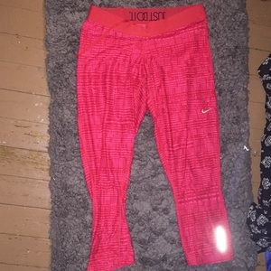 Nike Dry Fit Crop running leggings.